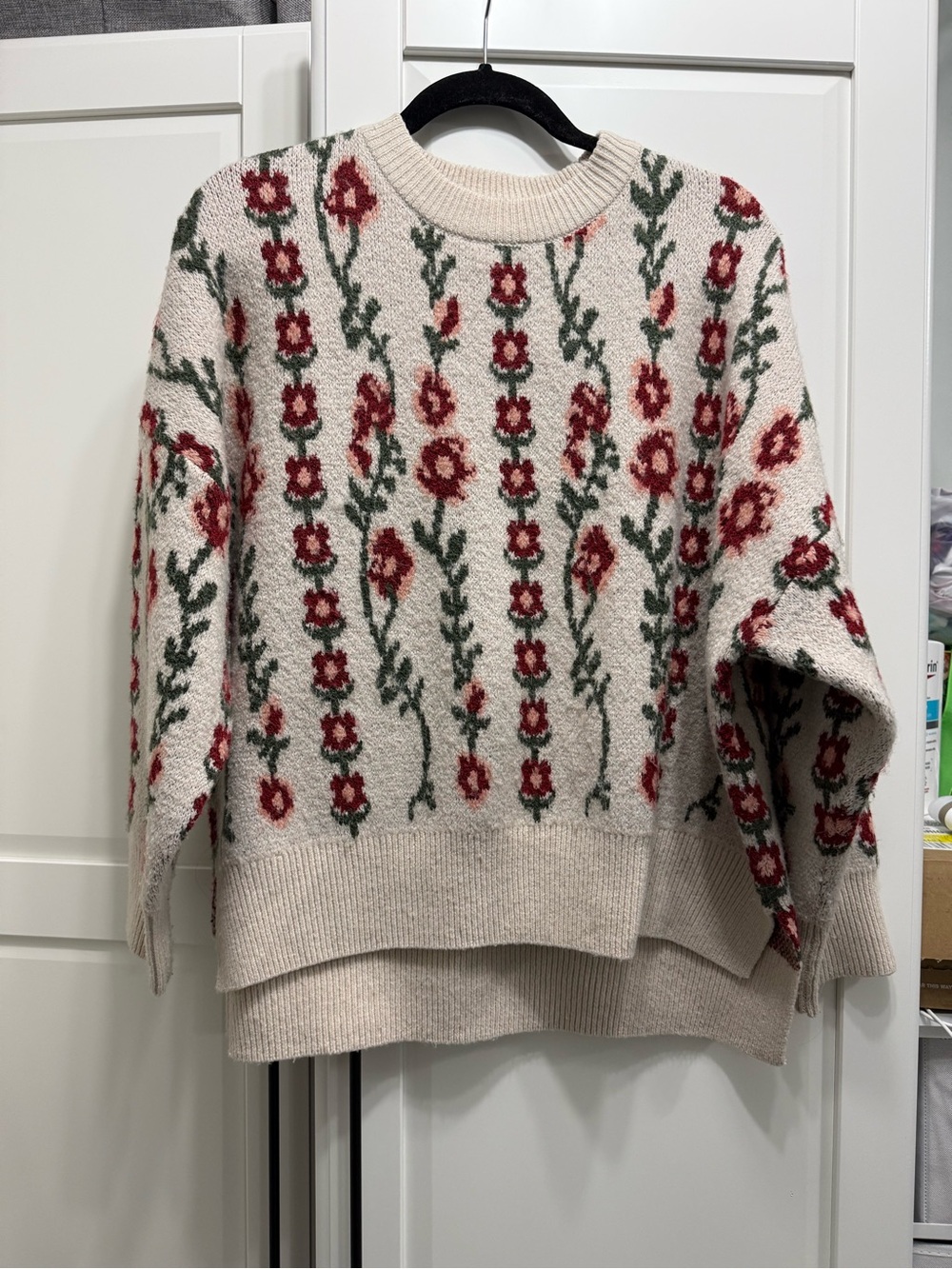 Jessica Simpson Cream & Brown Knit Pullover